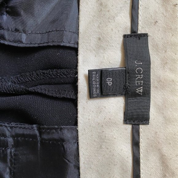 J Crew Full-length women's black crepe dress pant, size 0P - Picture 4 of 6